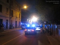 La Polizia sul luogo dell'incidente tra via Venezia e la SS 16
