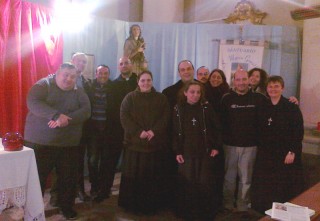 Miriam Bontempi, Gigliola Gerini e Mauro Andreucci entrano a far parte della Famiglia Apostolica di Corinaldo