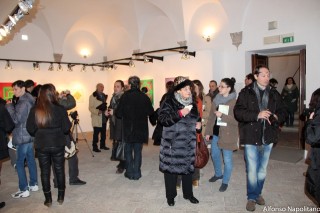 Pubblico all'apertura della mostra di D'Agostino