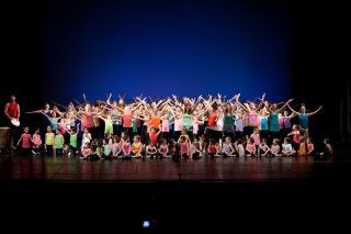 "Sintonie Cromatiche", spettacolo denso di emozioni e colori a Senigallia grazie a Danza in scena ASD