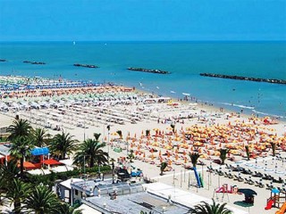 La spiaggia di San Benedetto del Tronto (AP)