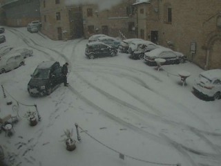 L'interno ascolano innevato