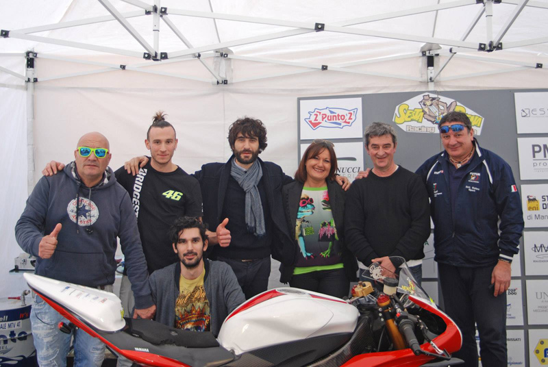 Presentazione a Corinaldo di Nicholas Luzzi, del suo team e della sua moto