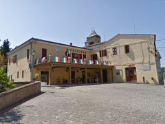 L'ex municipio di Castel Colonna ora sede del centro giovanile del Comune di Trecastelli