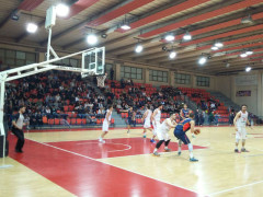 Il match tra la Pallacanestro Senigallia e Giulianova