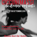 Manifesto della mostra Le donne volanti di Lorenzo Cicconi Massi a Trecastelli