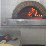 Antica Trattoria da Marion: il forno a legna della pizzeria sul lungomare di Senigallia