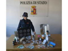 22enne arrestato per spaccio: la droga sequestrata dalla Polizia