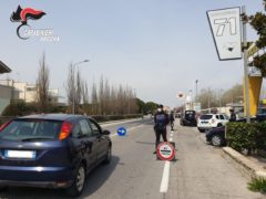 Carabinieri di Senigallia durante i controlli nel giorno di Pasqua