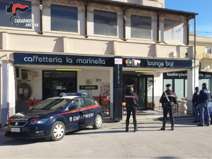 Chiusura locale "Caffetteria la Marinella"