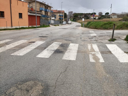 Tratto di via Corinaldese su cui avverranno lavori a manto stradale e marciapiedi