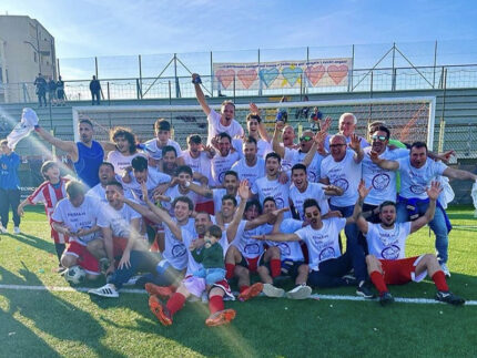 Aesse Senigallia Calcio festeggia la promozione