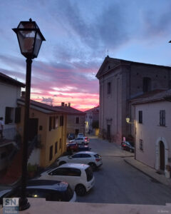 Le prime luci della sera - Foto Antonella Starna