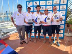 Equipaggio di Fandango della AVS premiato ai Campionati Italiani Platu 25