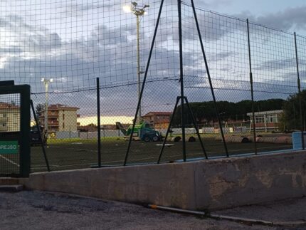 Rifacimento campo da calcio a Marzocca