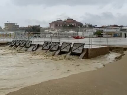 Foce fosso Sant'Angelo nella tarda mattinata del 19 settembre 2024