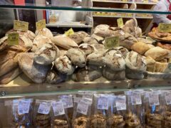 Pane al “Sì con te” di Senigallia Strada Sant'Angelo