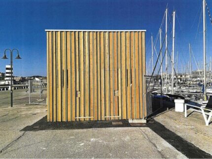 Bagno pubblico al porto Della Rovere di Senigallia