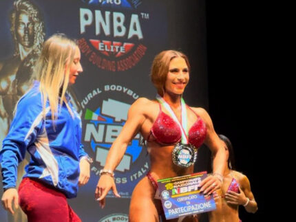 Giulia Fuligna ai campionati nazionali di bodybuilding NBFI