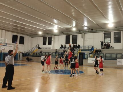 Trasferta a Firenze per le ragazze della MooneyGo Basket 2000 Senigallia