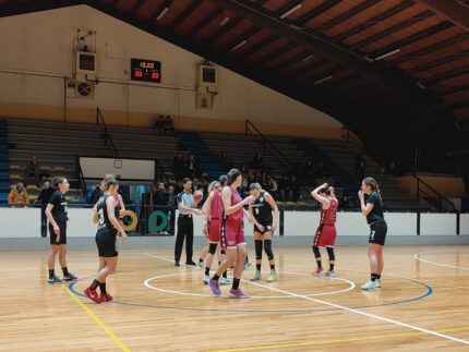 Sconfitta a San Giovanni Valdarno per il Basket 2000 Senigallia