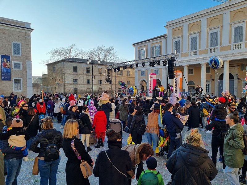 Carnevale 2024 a Senigallia - Piazza Garibaldi