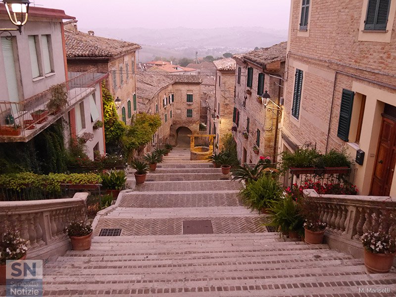 19/12/2015 - Cento scalini di Corinaldo