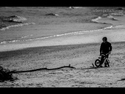 29/05/2015 - In bici in spiaggia
