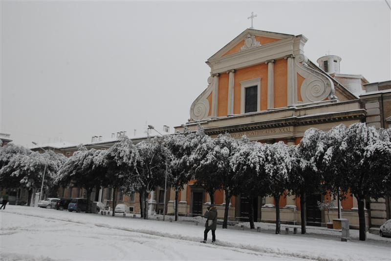 Piazza Garibaldi e la Cattedrale di Senigallia