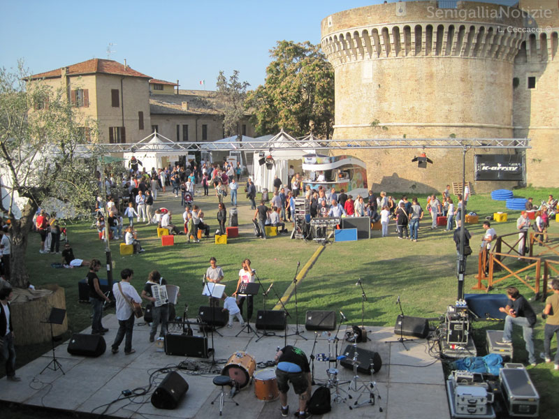 Pane Nostrum 2012 - giardini Rocca Roveresca