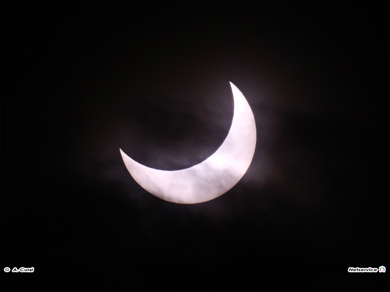 05/01/2011 - Eclissi parziale di sole visibile da Senigallia