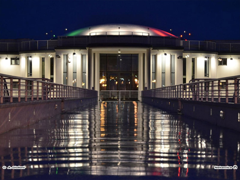 18/03/2011 - Rotonda tricolore per i 150 anni dall'Unità d'Italia